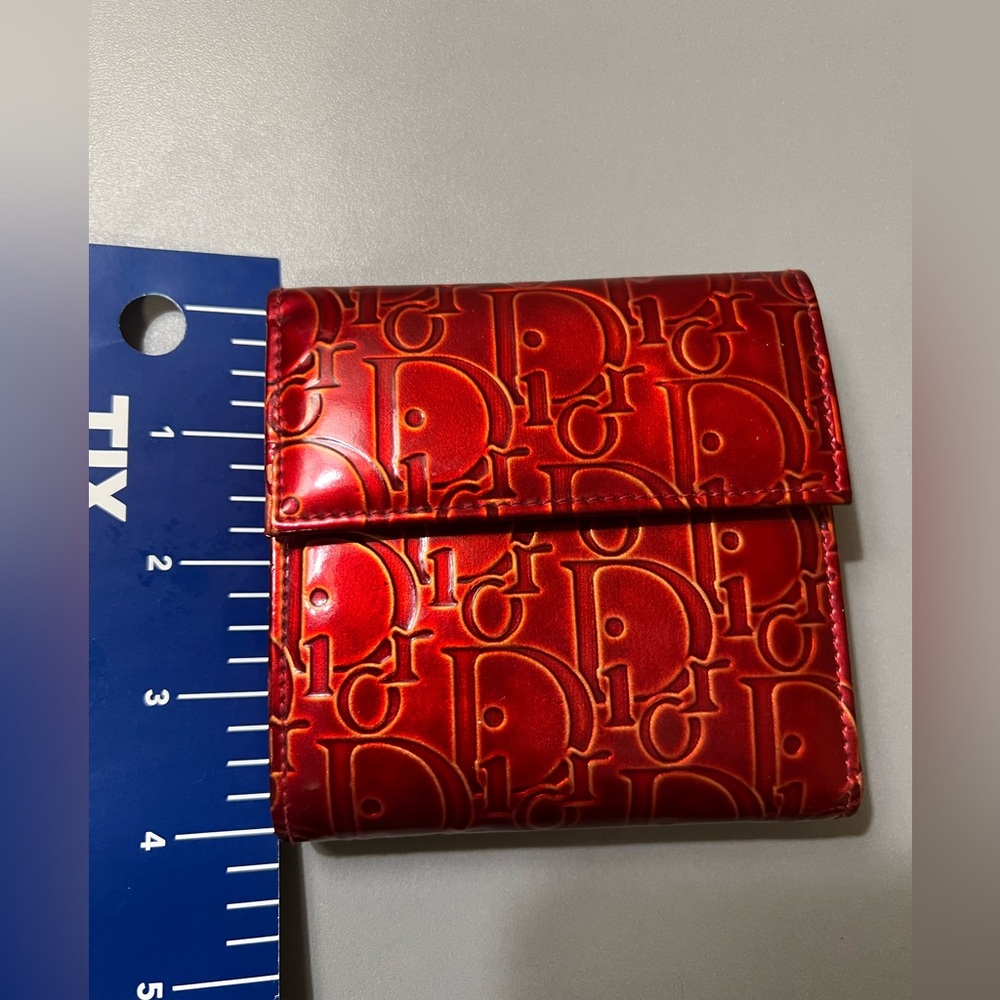 Dior Red Embossed Wallet - Picture 16 of 16
